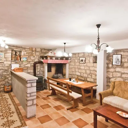 Beautiful In With Kitchen * Stifanici